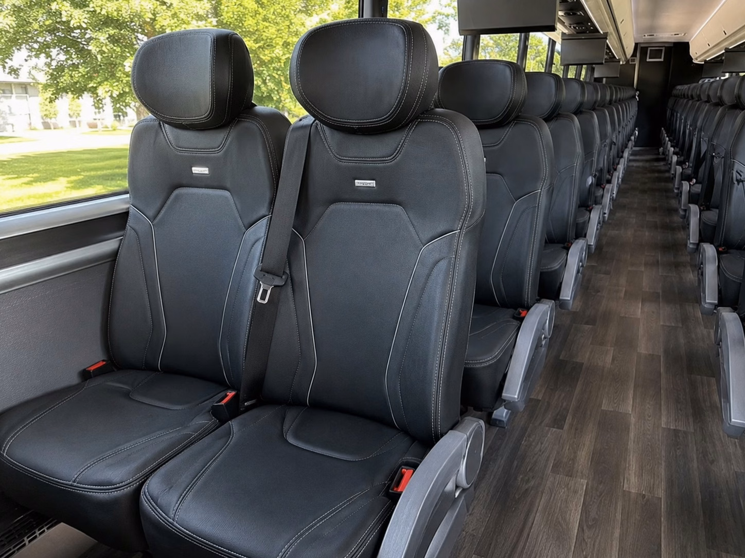 bus type and amenities change charter bus prices in west orange new jersey